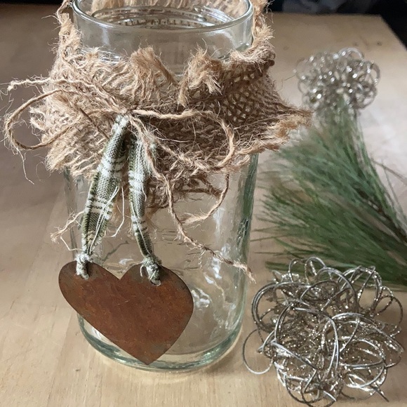 Light Up Decor Rustic Farmhouse 20 oz Glass Decorative Jar Rusty Heart Burlap - Picture 8 of 8